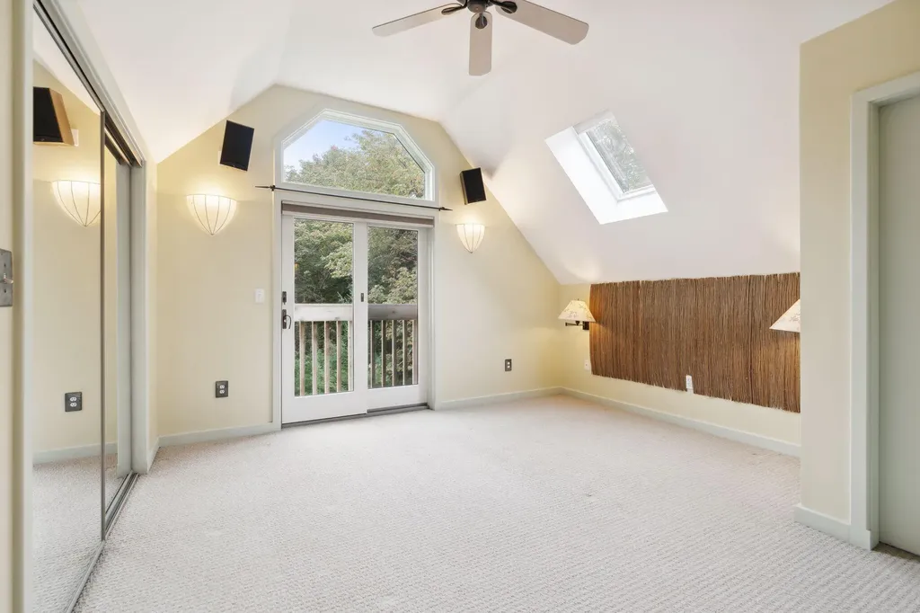111 Reach Road Harpswell ME 04079
