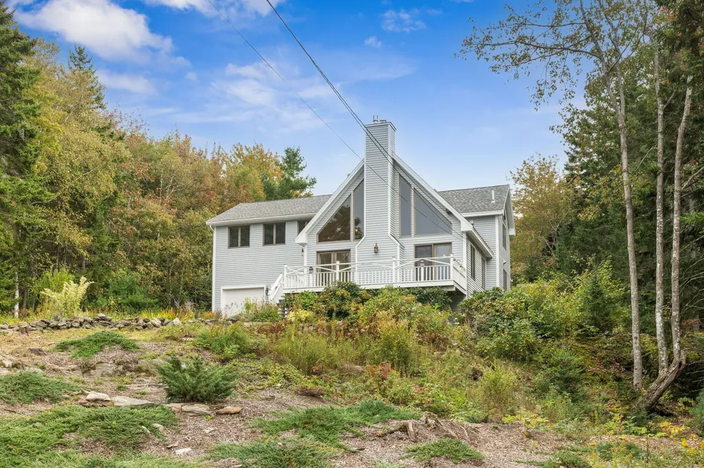 111 Reach Road Harpswell ME 04079