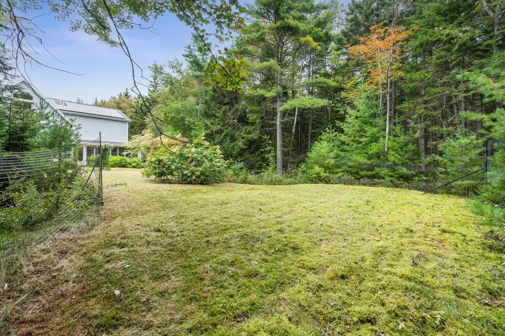111 Reach Road Harpswell ME 04079