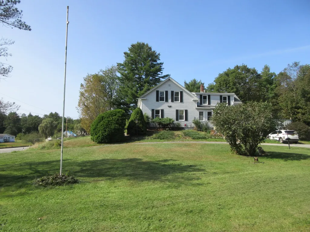 1809 Minot Avenue Auburn ME 04210