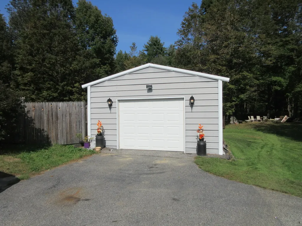 1809 Minot Avenue Auburn ME 04210