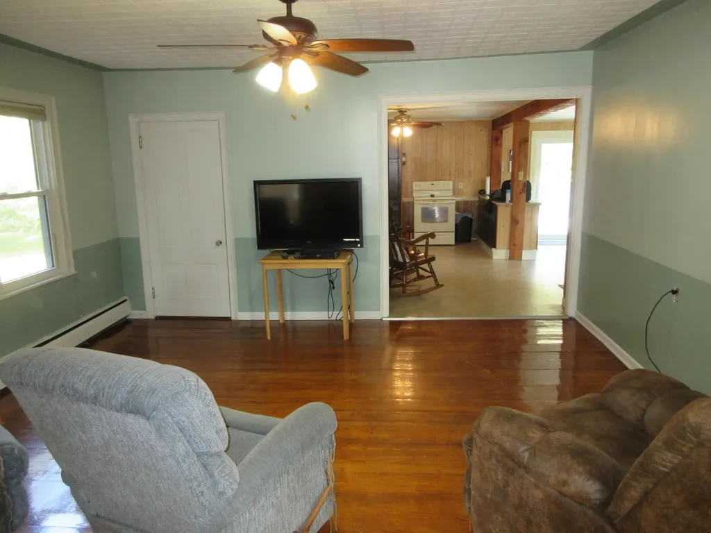 1809 Minot Avenue Auburn ME 04210