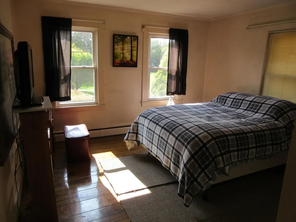 1809 Minot Avenue Auburn ME 04210