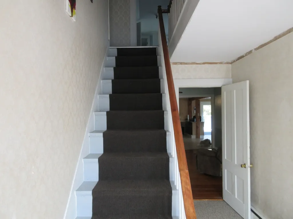 1809 Minot Avenue Auburn ME 04210