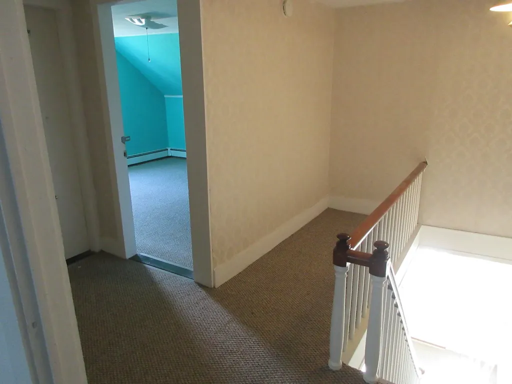 1809 Minot Avenue Auburn ME 04210
