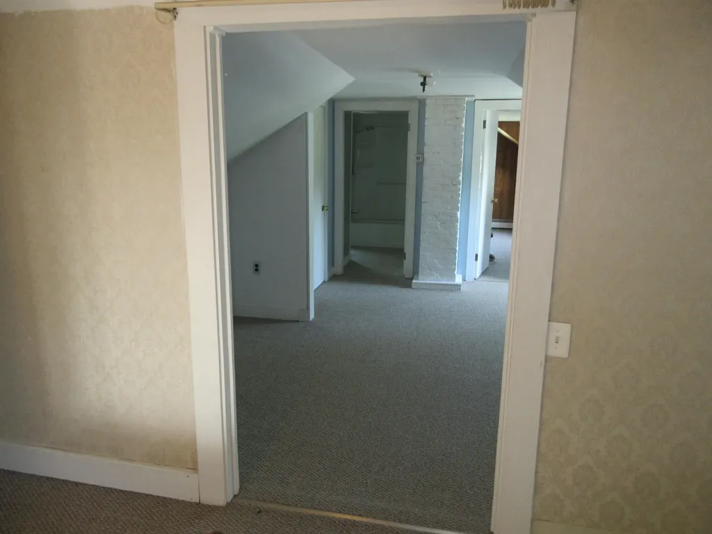 1809 Minot Avenue Auburn ME 04210