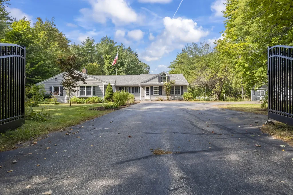 1046 Main Street Lovell ME 04051