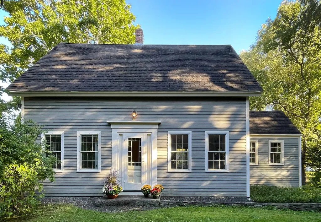 16 Brooklyn Heights Road Thomaston ME 04861