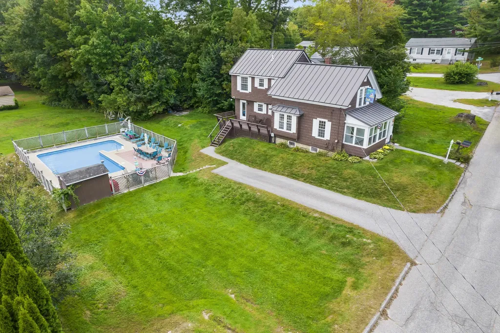 36 Newell Avenue Auburn ME 04210