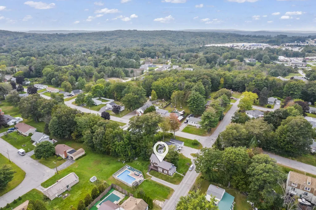 36 Newell Avenue Auburn ME 04210