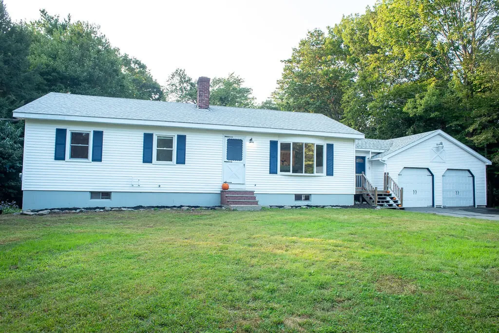 68 Allen Avenue Buxton ME 04093