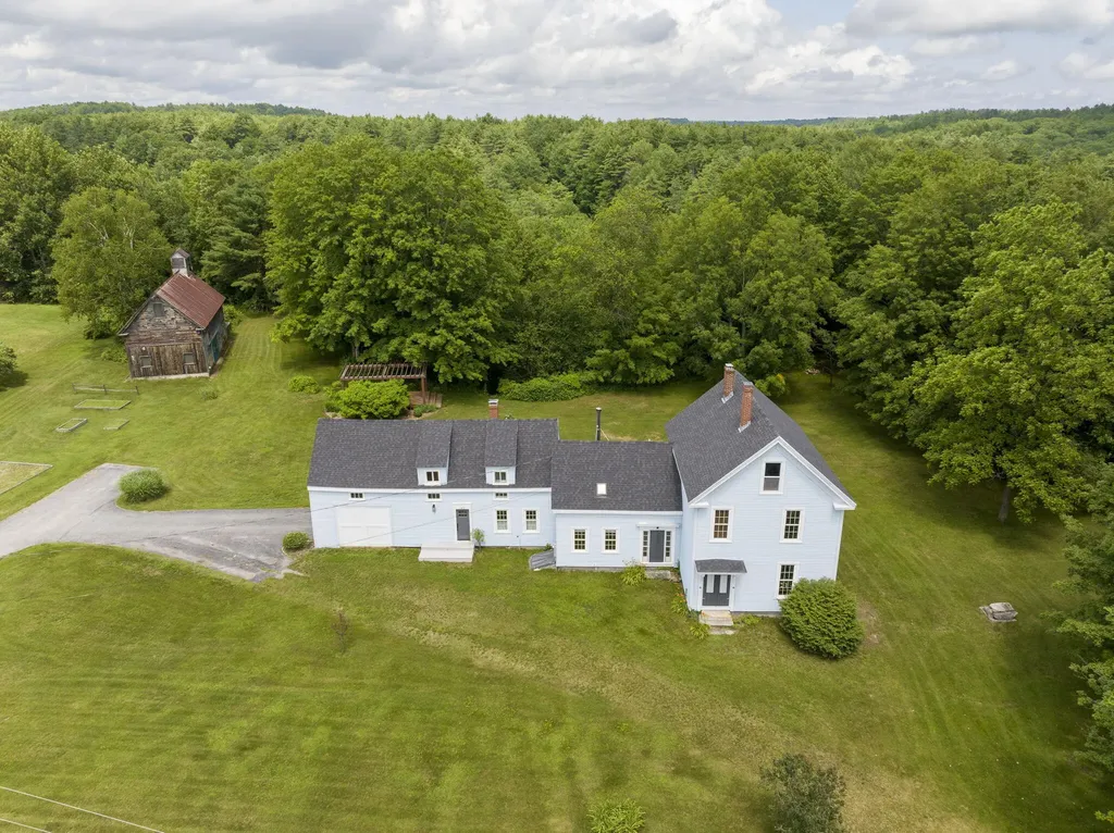 143 Depot Road Gray ME 04039