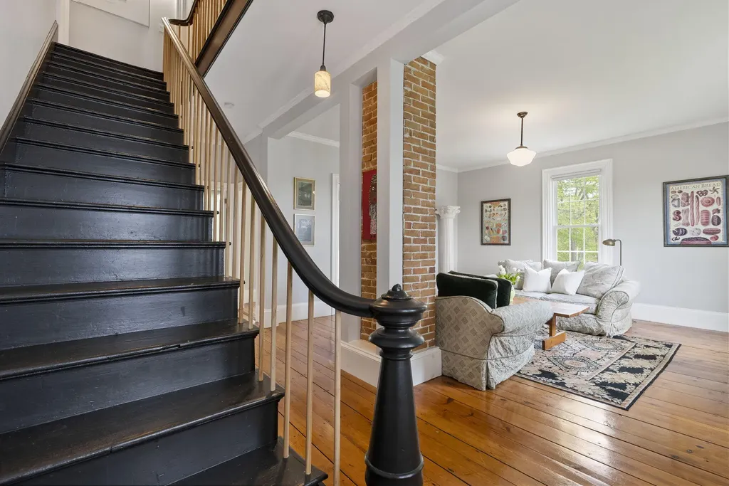 143 Depot Road Gray ME 04039