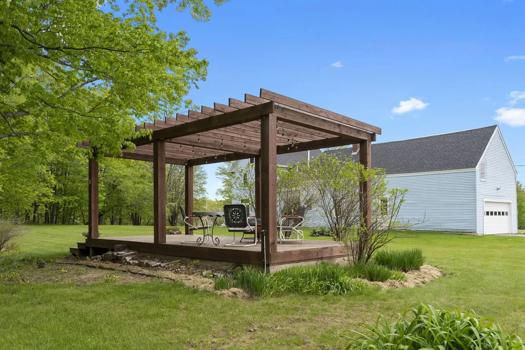 143 Depot Road Gray ME 04039