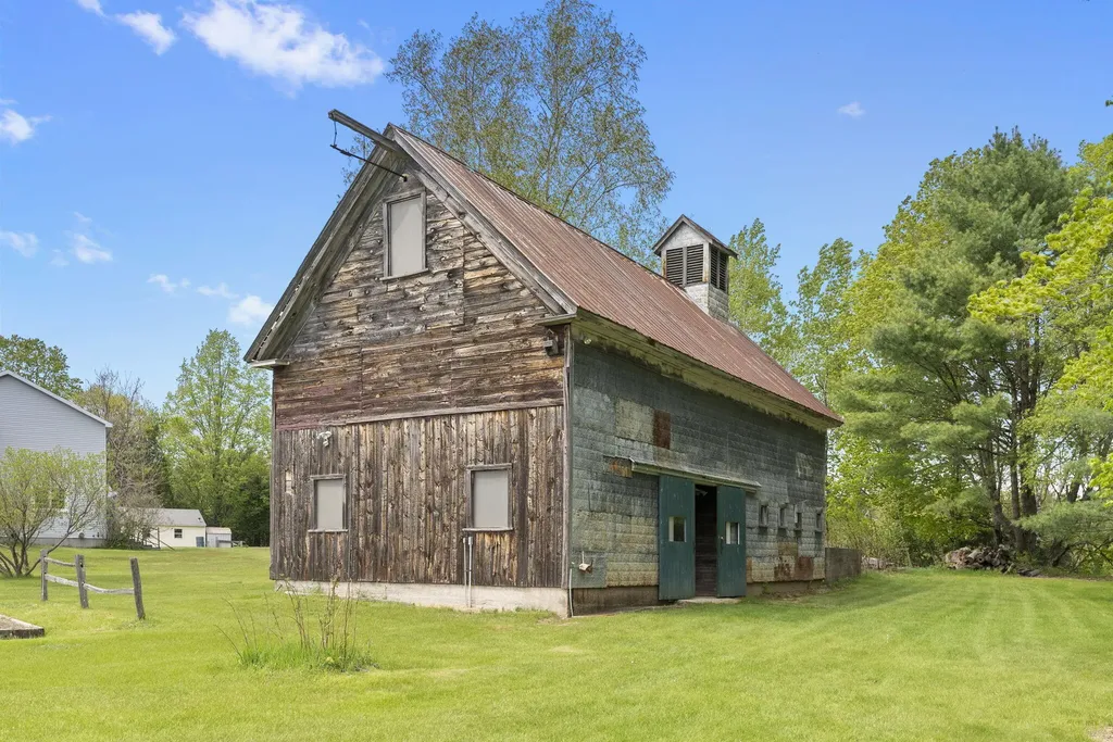 143 Depot Road Gray ME 04039