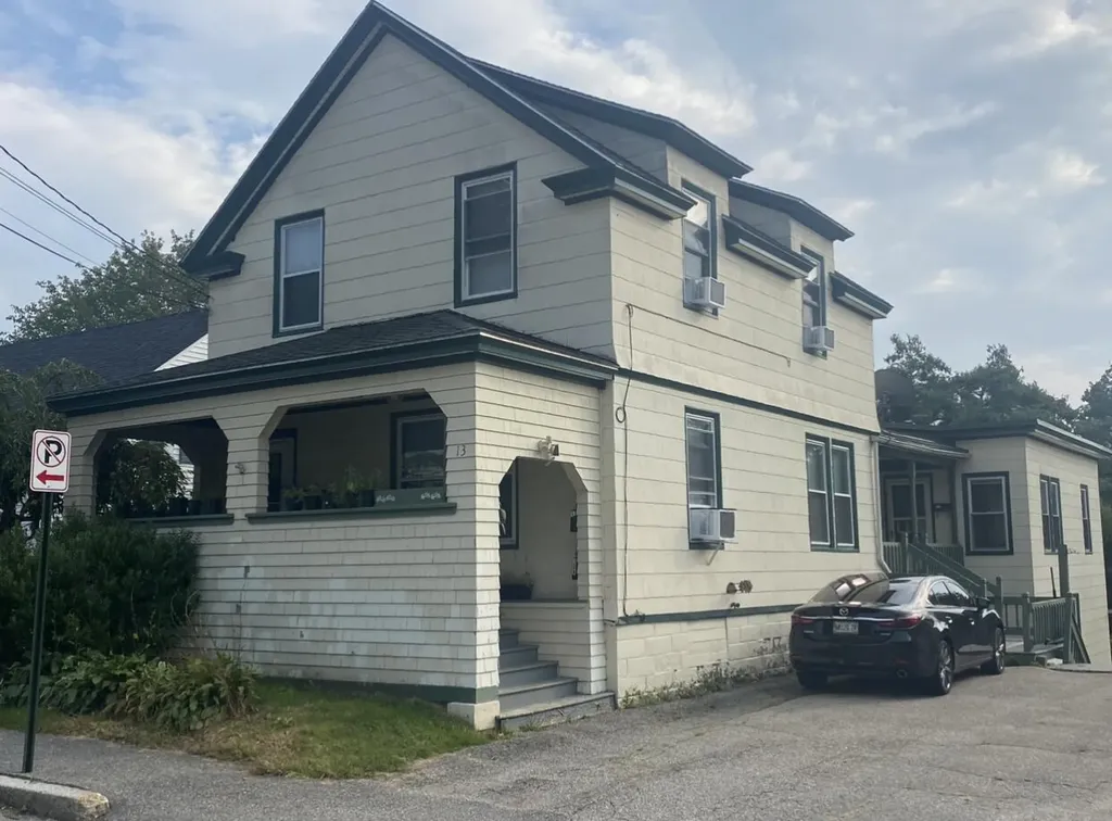 13 Orchard Street Biddeford ME 04005