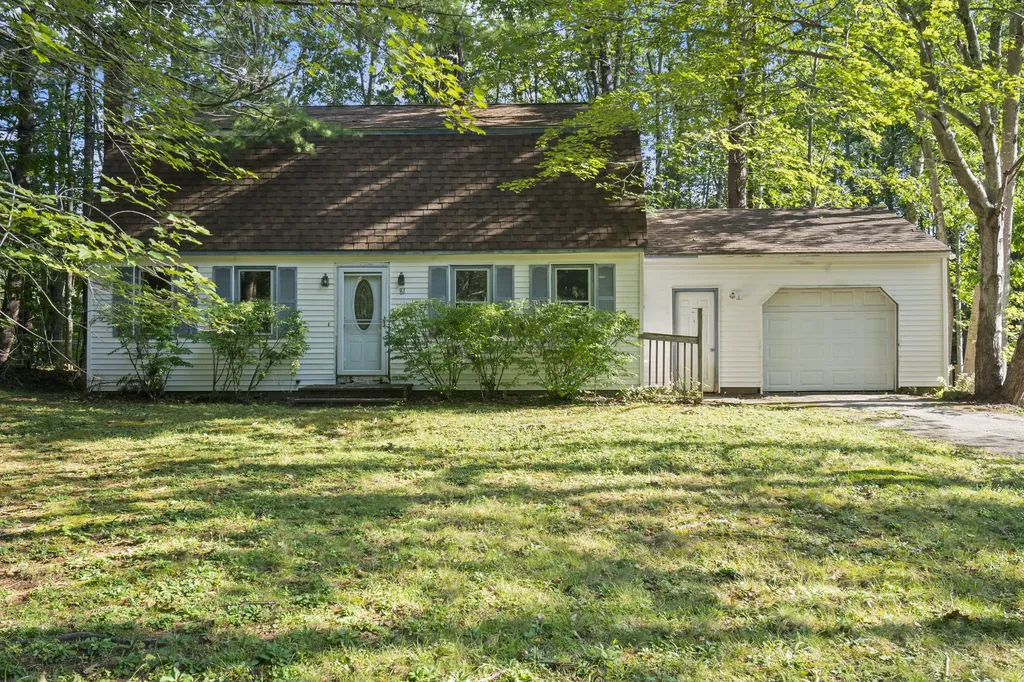 81 Orchard Road Wells ME 04090