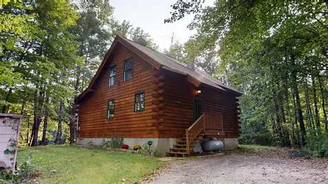 959 Washington Street N Auburn ME 04210