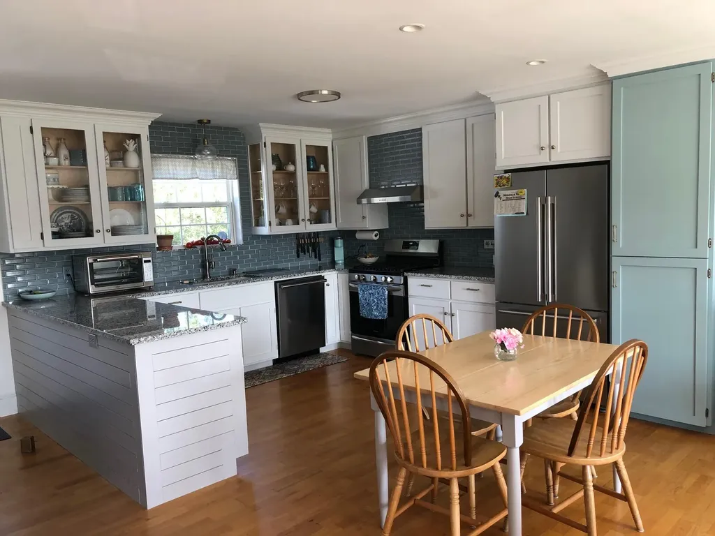 63 Bobolink Lane Thomaston ME 04861