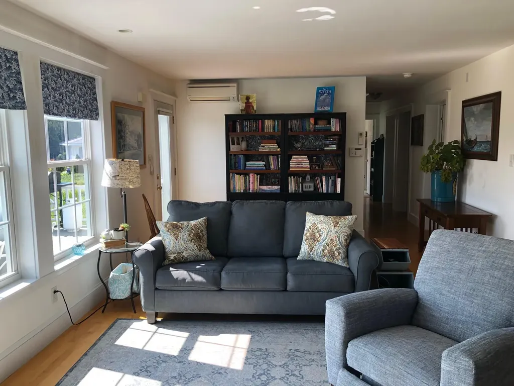 63 Bobolink Lane Thomaston ME 04861