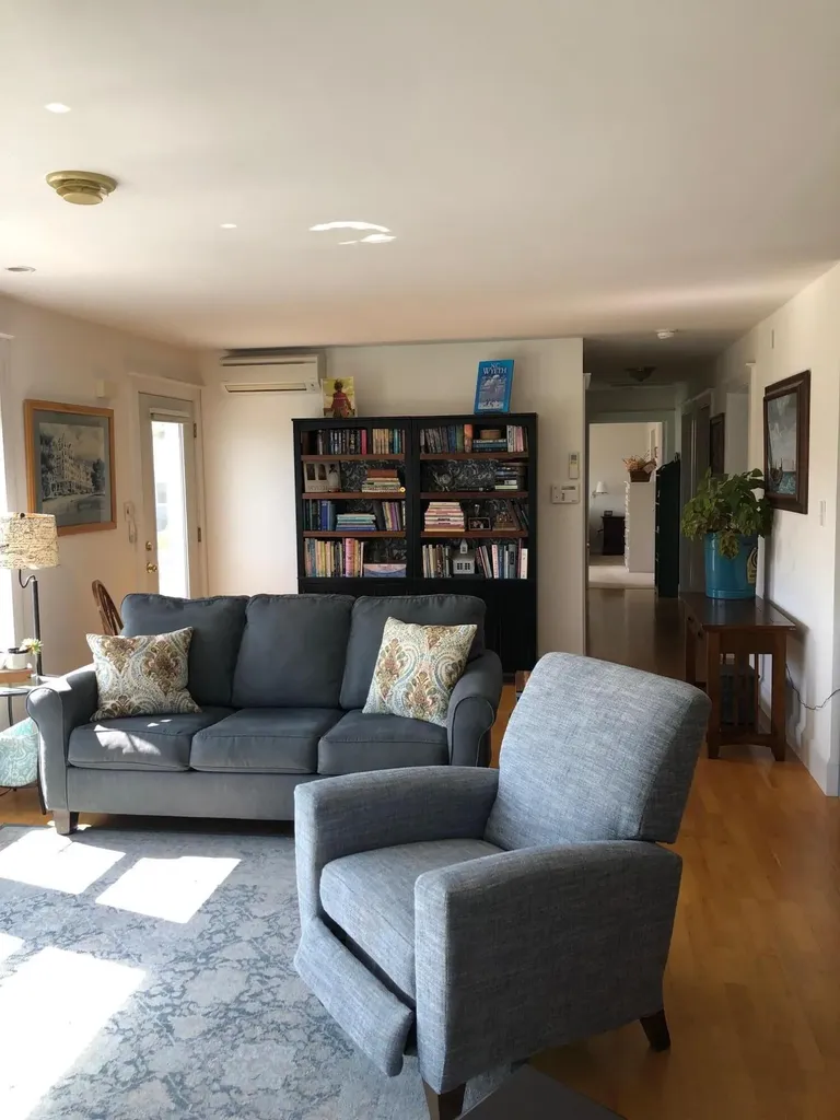 63 Bobolink Lane Thomaston ME 04861