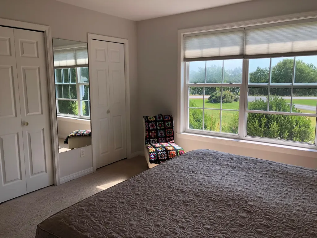 63 Bobolink Lane Thomaston ME 04861