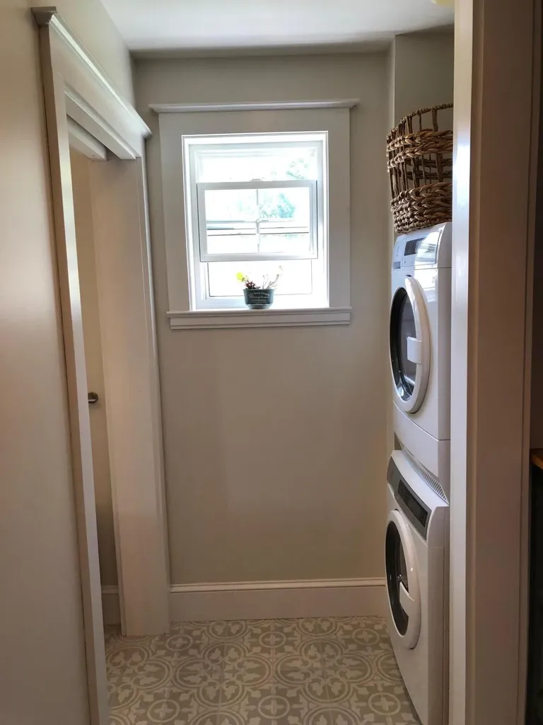 63 Bobolink Lane Thomaston ME 04861