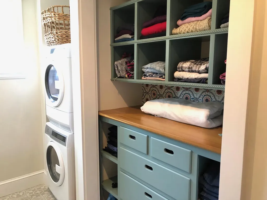63 Bobolink Lane Thomaston ME 04861