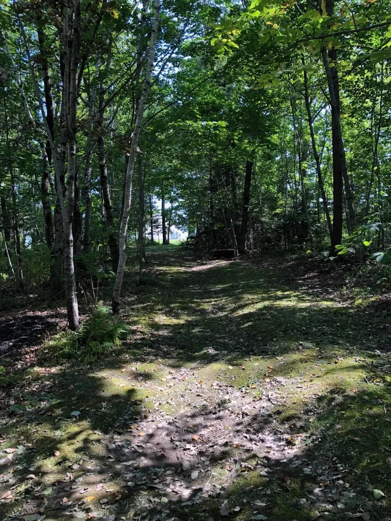 63 Bobolink Lane Thomaston ME 04861