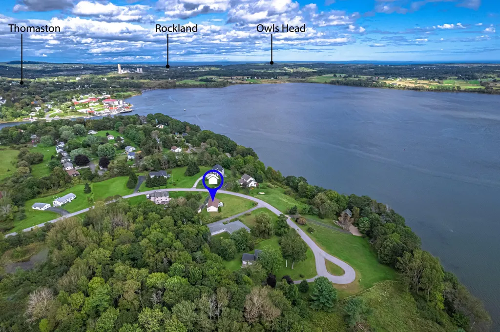 63 Bobolink Lane Thomaston ME 04861