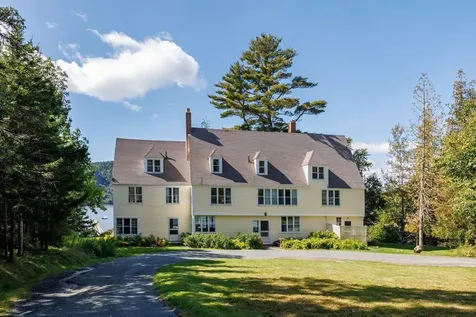 62 Sargeant Drive Mount Desert ME 04662