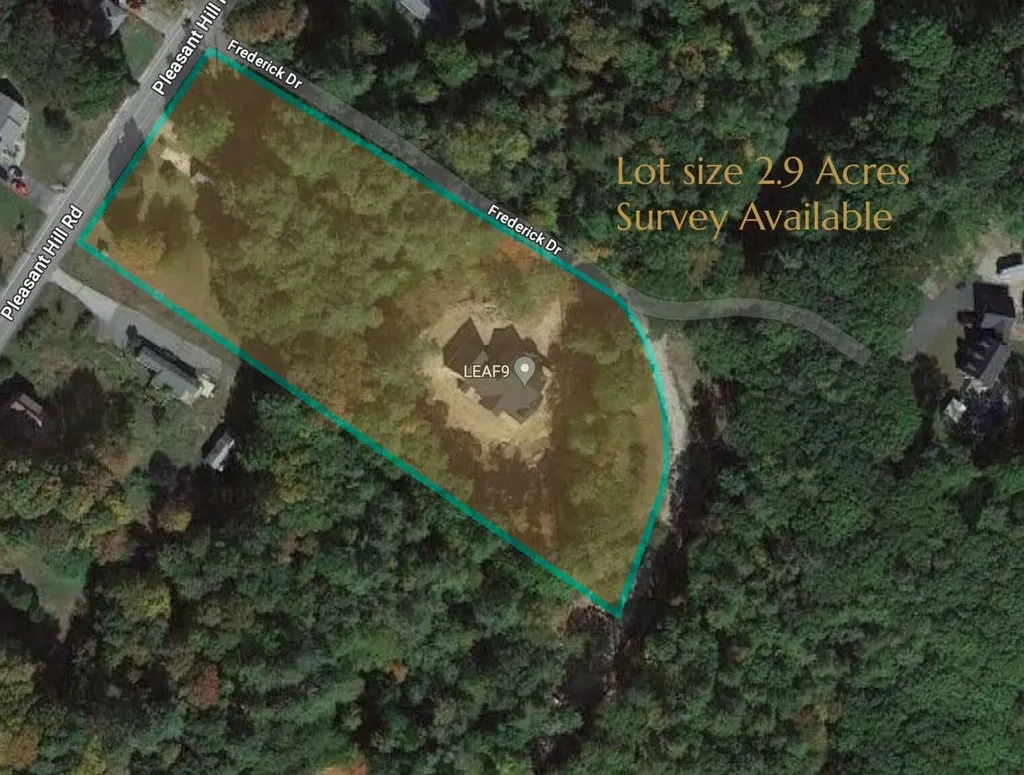 10 Frederick Drive Freeport ME 04032