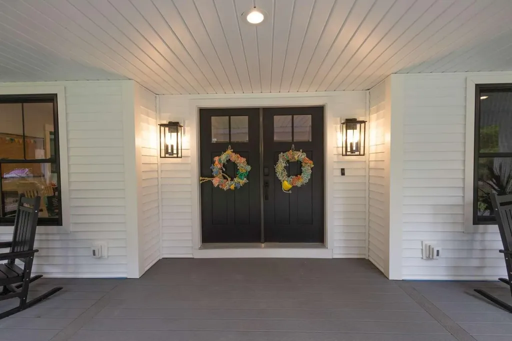 10 Frederick Drive Freeport ME 04032