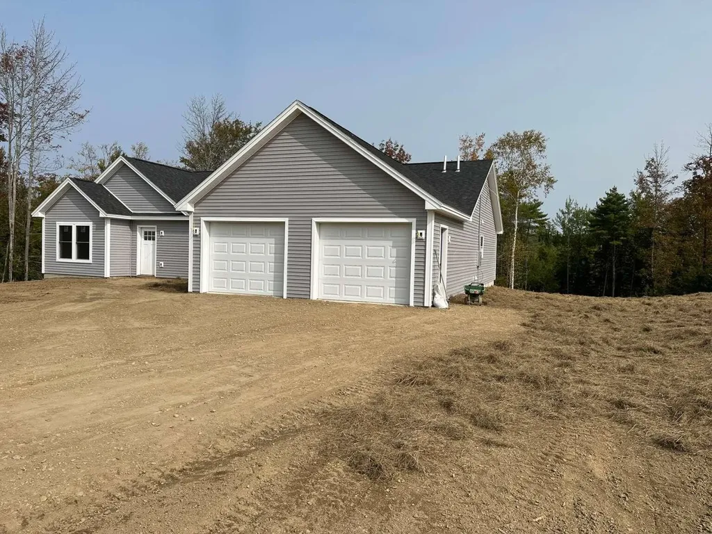 87 Knoll Crest Drive Bangor ME 04401