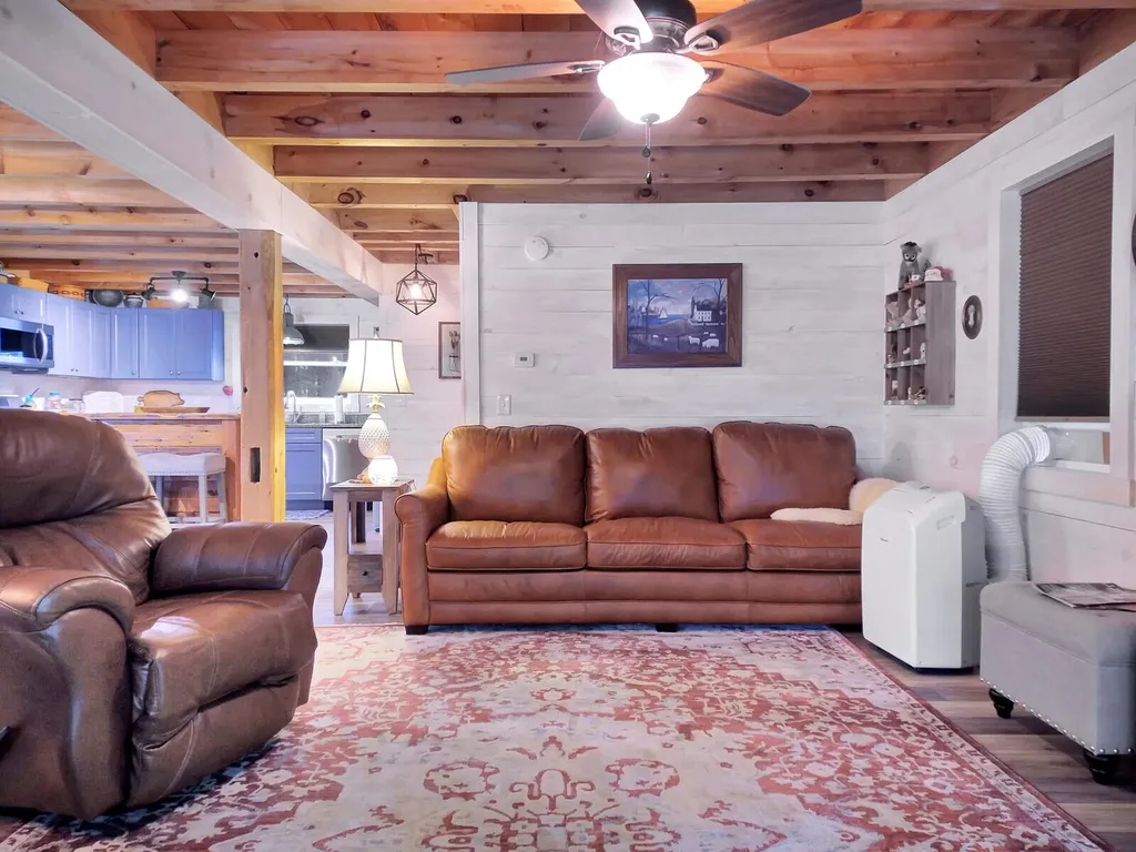 382 Quiet Harbor Road Readfield ME 04355