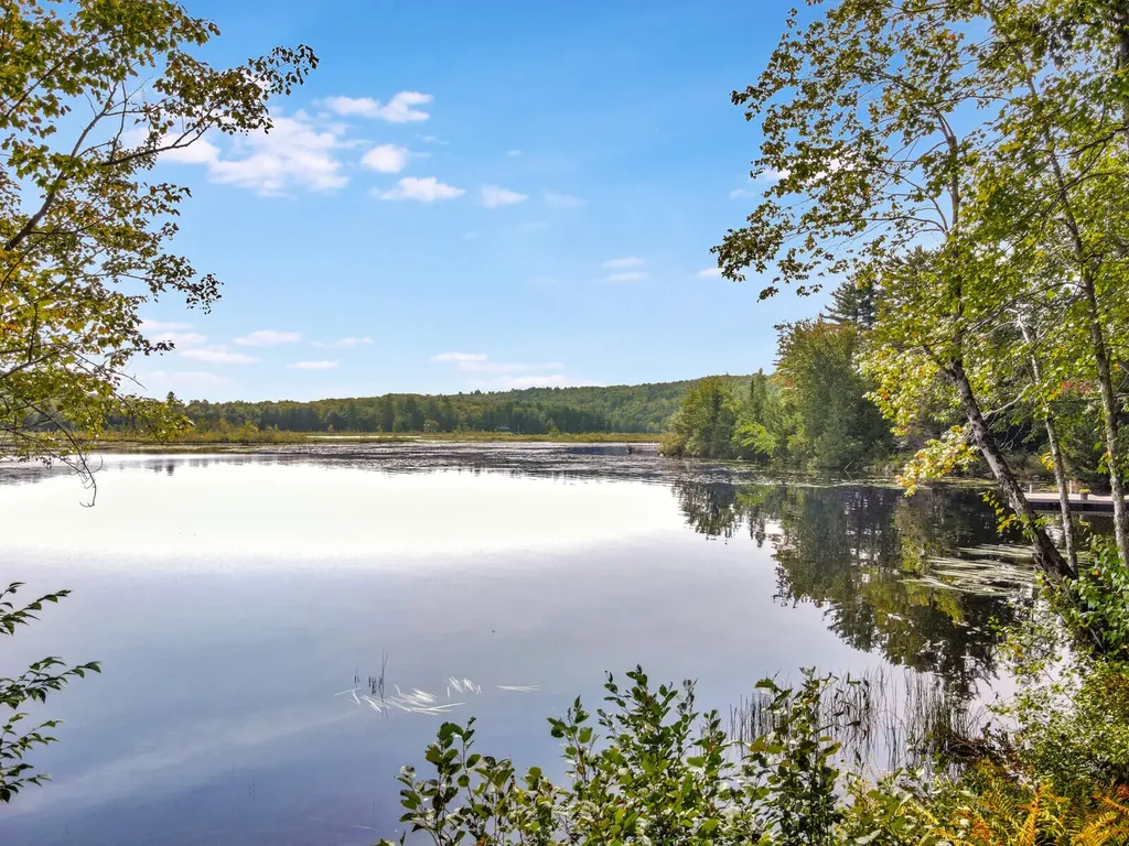 382 Quiet Harbor Road Readfield ME 04355