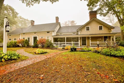 112 Shore Road York ME 03902