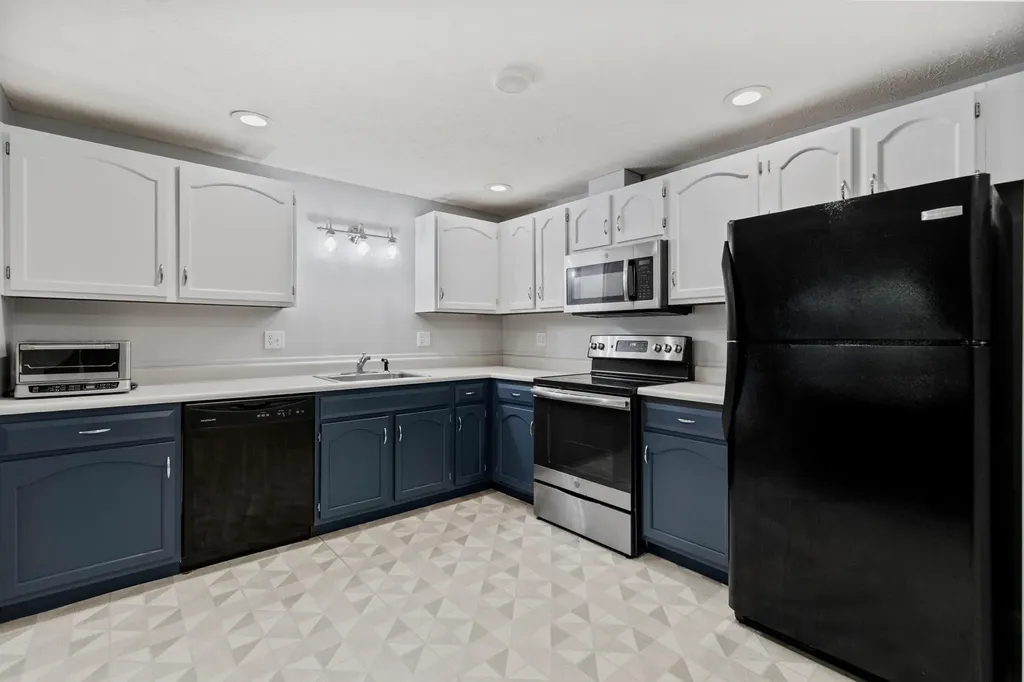 39 Smithwheel Road Old Orchard Beach ME 04064