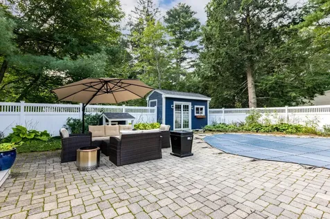 62 Ocean View Road Cape Elizabeth ME 04107