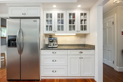 62 Ocean View Road Cape Elizabeth ME 04107