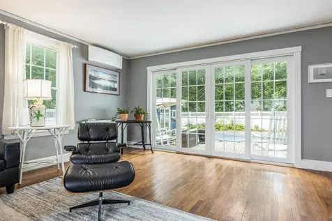 62 Ocean View Road Cape Elizabeth ME 04107