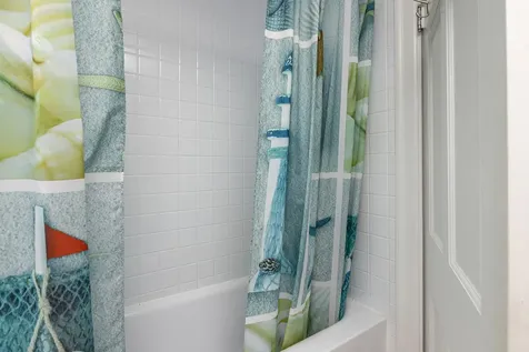 62 Ocean View Road Cape Elizabeth ME 04107