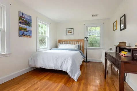 62 Ocean View Road Cape Elizabeth ME 04107