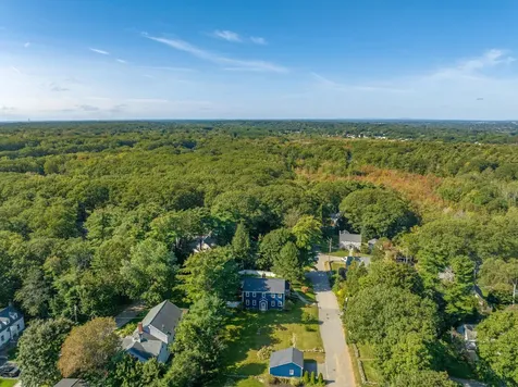 62 Ocean View Road Cape Elizabeth ME 04107
