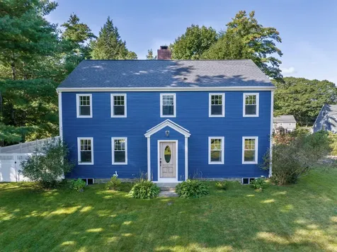 62 Ocean View Road Cape Elizabeth ME 04107