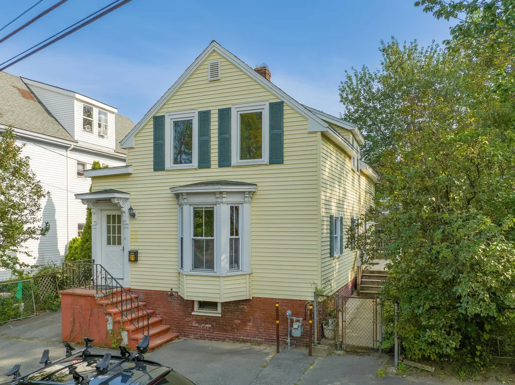 21 Greenleaf Street Portland ME 04101