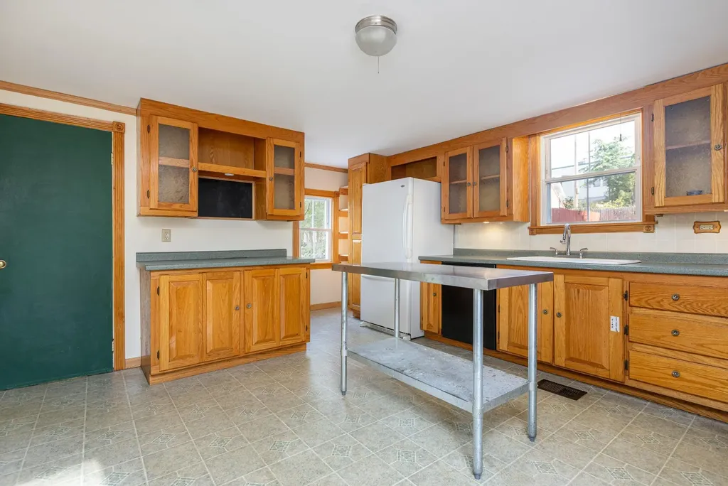 21 Greenleaf Street Portland ME 04101