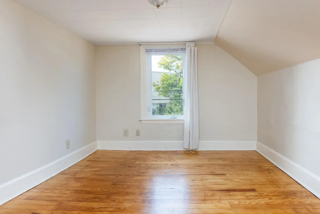 21 Greenleaf Street Portland ME 04101