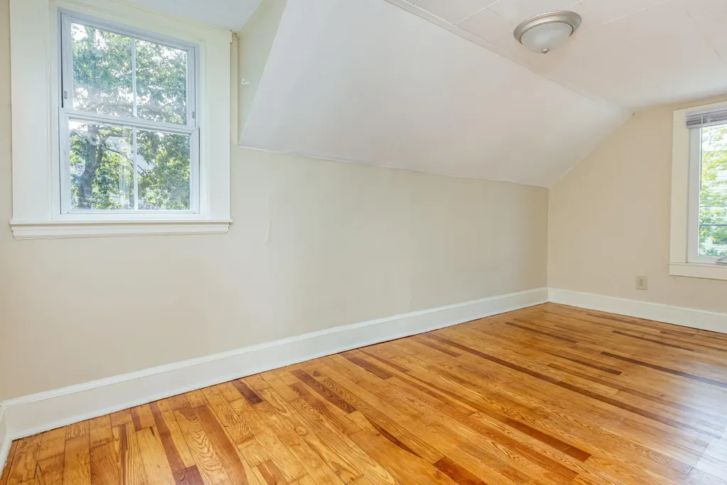 21 Greenleaf Street Portland ME 04101