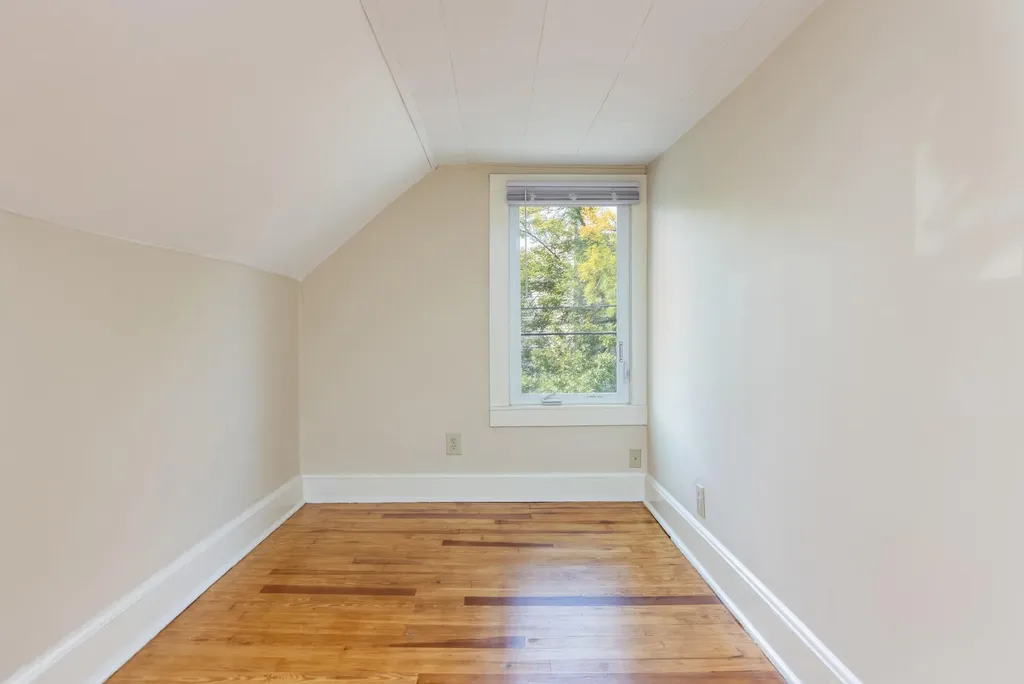 21 Greenleaf Street Portland ME 04101